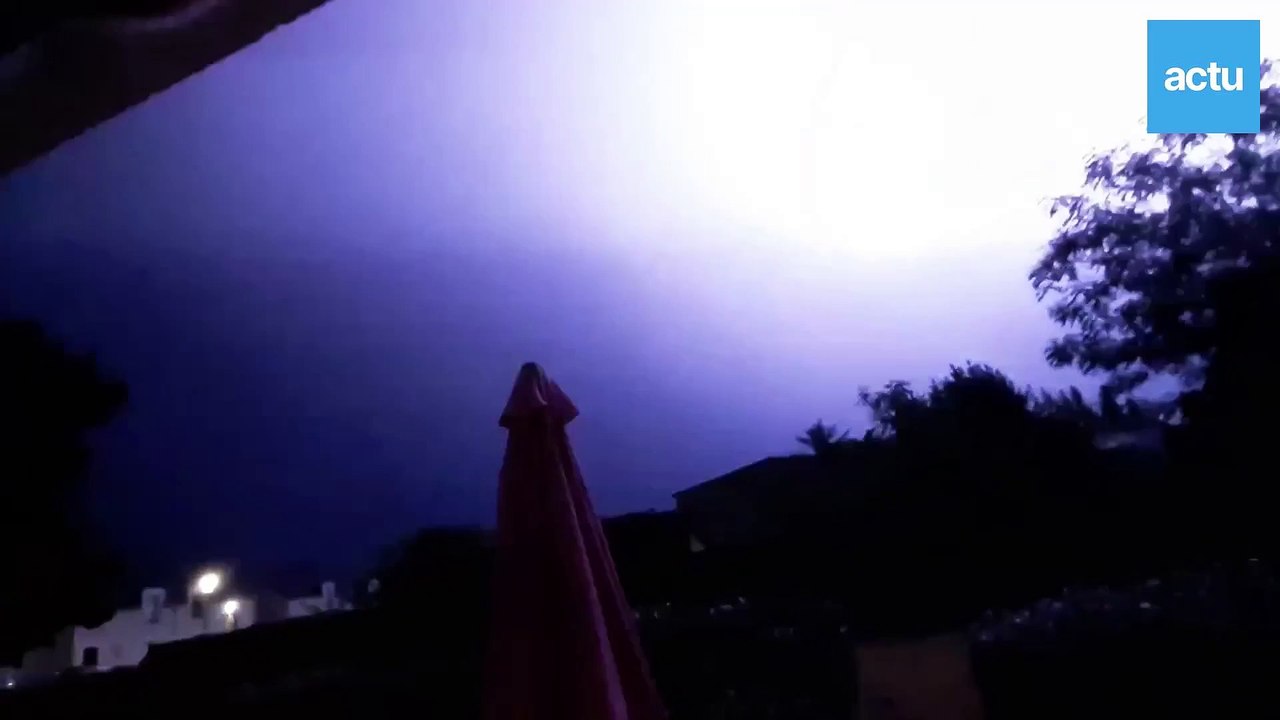 Orage spectaculaire au Mans (Sarthe)