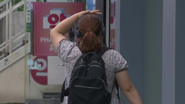 [날씨] 열기 축적되며 '폭염경보' 강화...주말도 무더위 속 소나기 / YTN