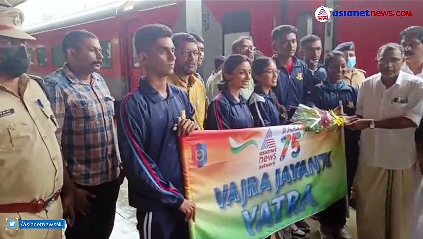 ഏഷ്യാനെറ്റ്‌ ന്യൂസ് വജ്രജയന്തി യാത്രാസംഘത്തിന് തിരൂരിൽ സ്വീകരണം