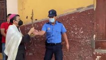 Obispo nicaragüense confronta a la Policía y pide que lo dejen en paz y a los fieles