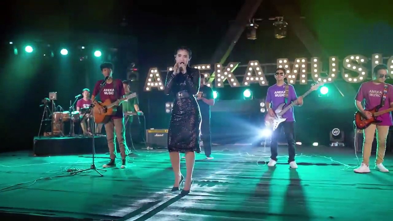 Yeni Inka - Koyo Jogja istimewa (Official Music Video ANEKA SAFARI) ( 720 X 1280 )