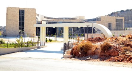 Yeni Devlet Hastanesi açılmadan icra ve haciz geldi, jeneratöre el konuldu