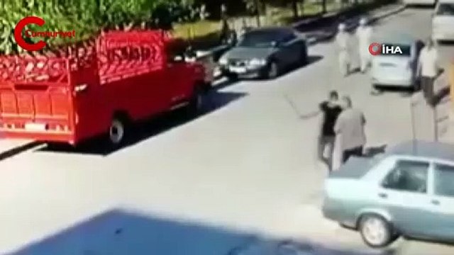 Döner bıçaklı maganda sokak ortasında terör estirdi