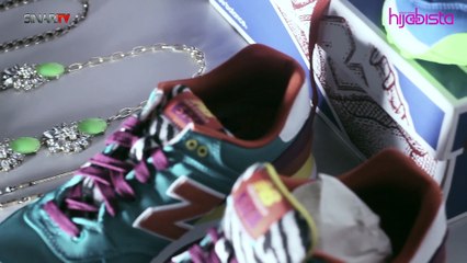 Hijabista's October 2014 Issue_ BTS Covershoot Emma Maembong