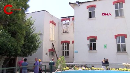 Yangının ardından... Balıklı Rum Hastanesi'nde temizlik çalışmaları