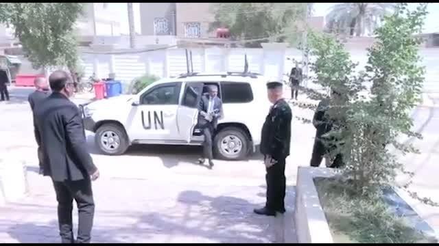 Irak'ta Sadr yanlıları cuma namazını Yeşil Bölge'de kıldı