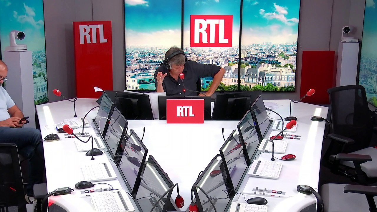 INVITE RTL - "La baguette, c'est l'intermédiaire entre vous et l'eau", expliquer un sourcier