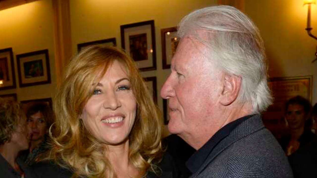 GALA VIDEO – Mathilde Seigner, son cri du cœur à son père 2 ans après sa mort : “Tu nous manques tellement”