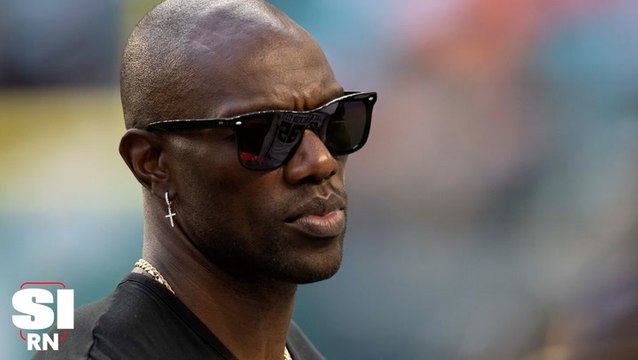Terrell Owens' Argument with Neighbor Resolved Without Him Facing Charges