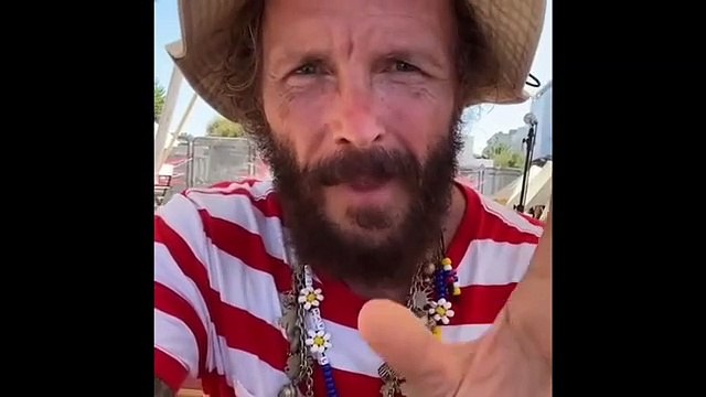 Jova Beach Party, Jovanotti contro gli 'eco-nazisti' - Video