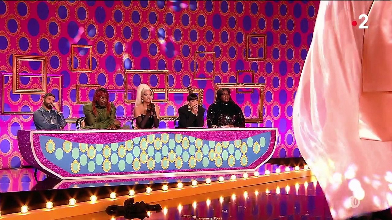 "Drag Race France" : Le jury bouleversé par deux candidates sur le morceau d'Yseult