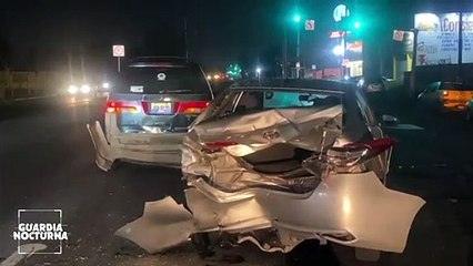 Un choque aparatoso ocurrió sobre Juan Gil Preciado, presuntamente el causante iba alcoholizado