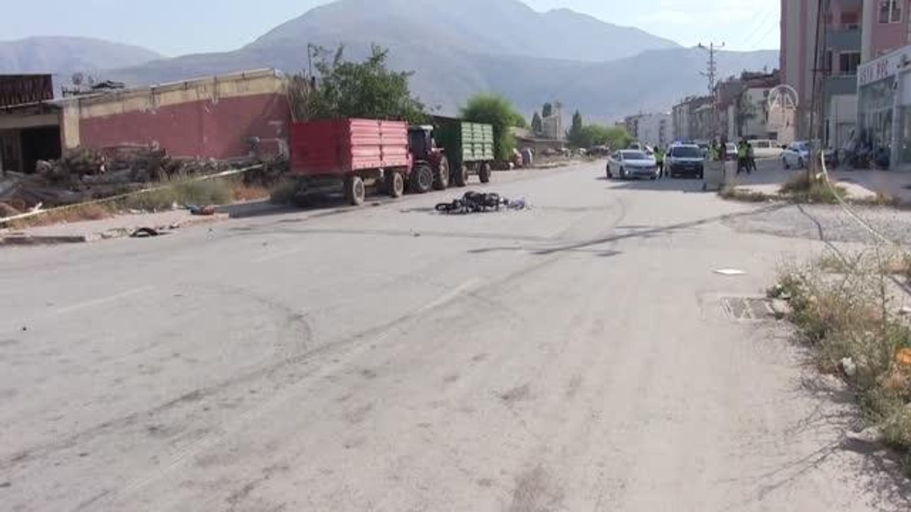 Kahramanmaraş haberleri... KAHRAMANMARAŞ - Kamyonetle çarpışan motosikletin sürücüsü hayatını kaybetti