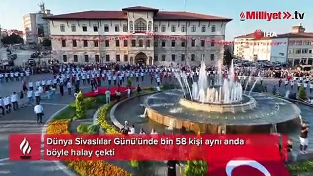 Dünya Sivaslılar Günü'ünde bin 58 kişi aynı anda böyle halay çekti