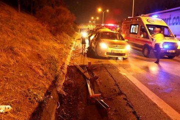 Son dakika haber... Emniyet şeridinin olmadığı yerde lastiğini kontrol etmek için durunca kazaya sebep oldu
