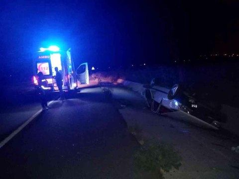 Tekirdağ haberleri | Tekirdağ'da direksiyon hakimiyetini kaybeden alkollü sürücü takla attı