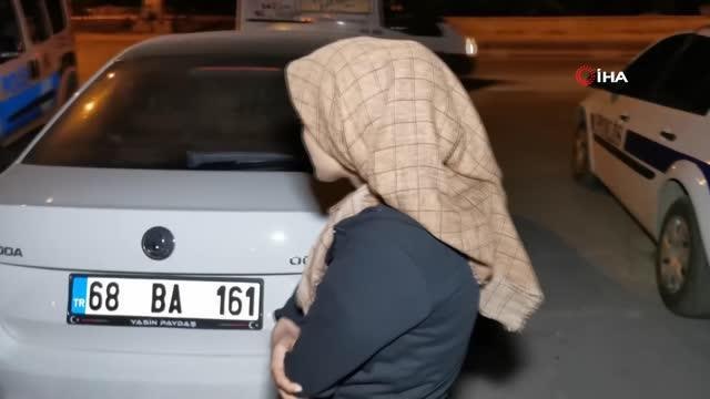 Denetimden kaçmak için ters şeride girdi, yakalanınca aday sürücü ve alkollü olduğu ortaya çıktı
