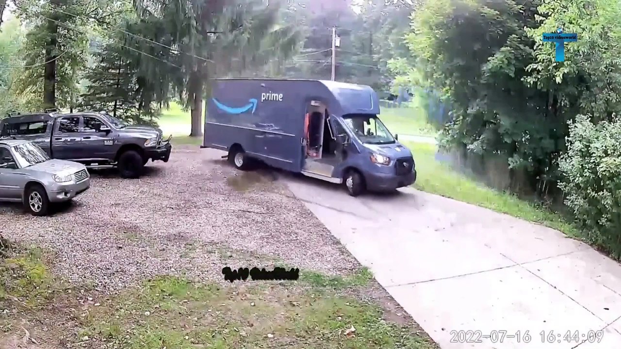 Moments Of Instant Regret Caught On Camera! _ Instant Karma _ Funny Fails