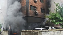 원룸 건물에 불 나 22명 병원 이송...주택 화재로 1명 사망 / YTN