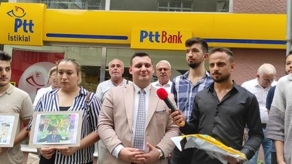 Samsun haberi | CHP İlkadım Gençlik Kolları'ndan Nebati'ye 'İktisada Giriş' Kitabı: "Enflasyonla Mücadele Etmek Bilimin İşidir"