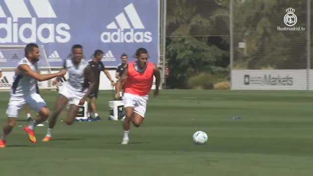 El Real Madrid no se confía y continúa afinando su estado de forma para la Supercopa de Europa