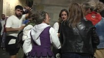 Vitoria monta durante sus fiestas un dispositivo para evitar pinchazos a mujeres jóvenes