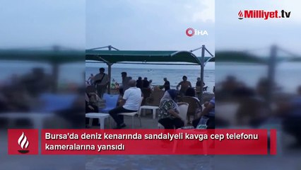 Bursa'da deniz kenarında sandalyeli kavga kameralarda