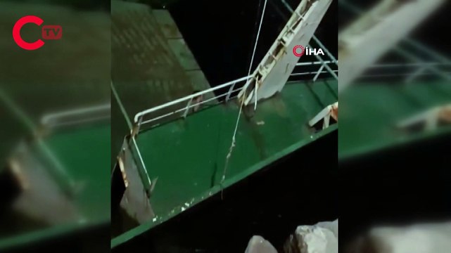 Maltepe'de tehlikeli anlar: Yan yatan gemiye girdi