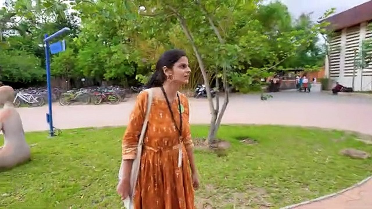 When I Met Sadhguru I Asked - क्या भूत होते हैं ? | MR. INDIAN HACKER