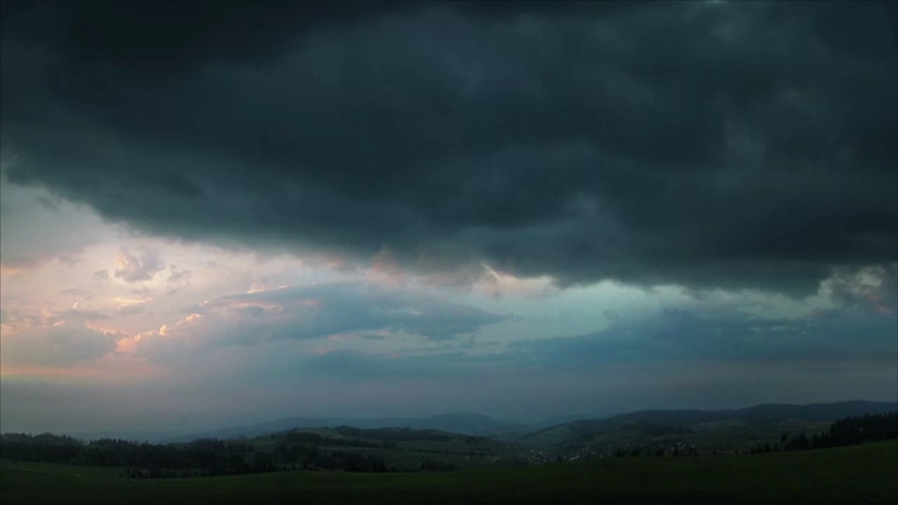 Schrecklicher Unfall in der Slowakei: Blitzschlag tötet Bergwanderer