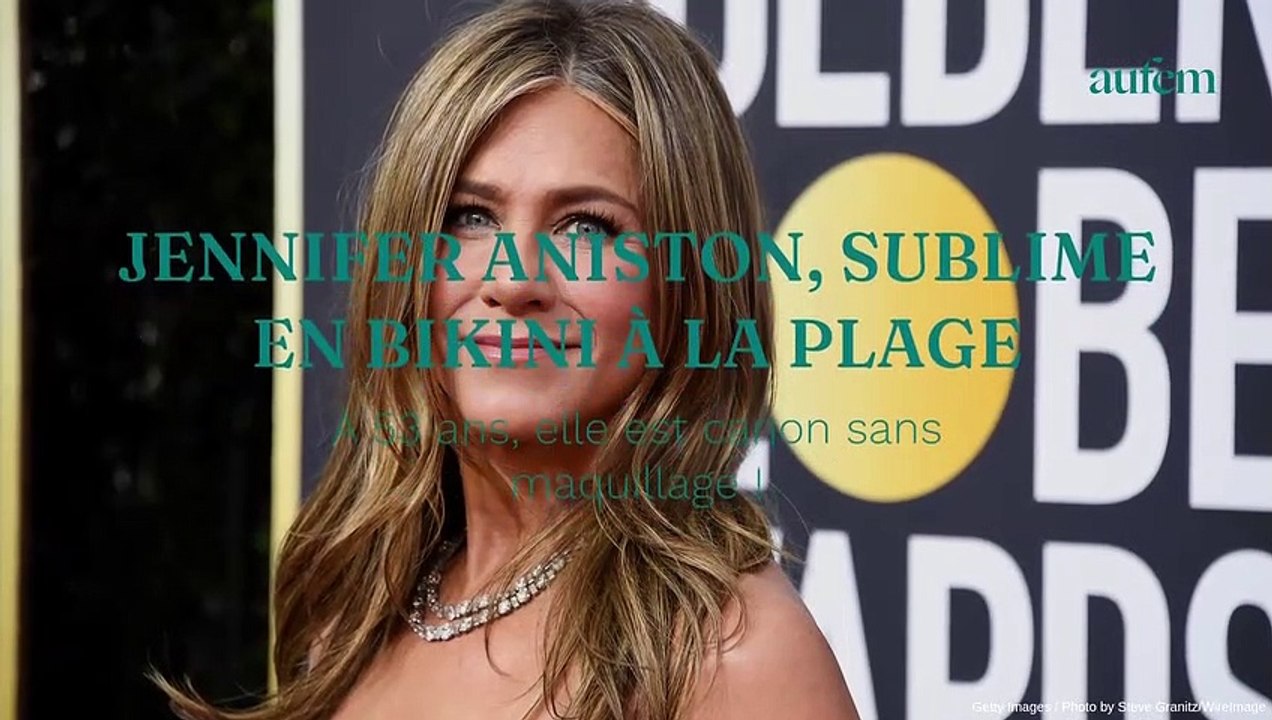 Jennifer Aniston, sublime en bikini à la plage
