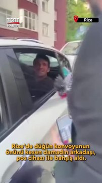 Düğün konvoyunda pos cihazı ile bahşiş