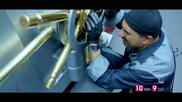 شاروخان وأبهيشيك باتشان وديبيكا باديكون يفجرون عالم الكوميديا والاكشن غداً في HAPPYNEWYEAR