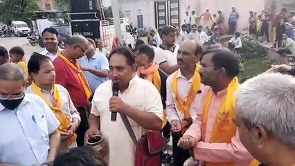 Video herunterladen: शिवाड़ में अंतिम सोमवार की पूर्व संध्या पर इस कार्यक्रम में उमड़ा जनसैलाब