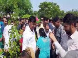 Lok Sabha Speaker: गायत्री मंत्र के साथ रौपे पौधे, पेड़ बनने तक संरक्षण का किया प्रण-video