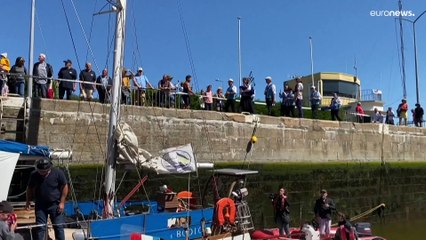 Impresa del velista bretone Yann Quénet, giro del mondo in solitaria su uno scafo di 4 m