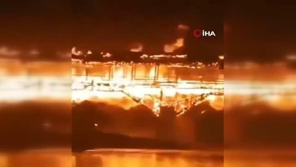 Çin'de 900 yıllık ahşap köprü yandı