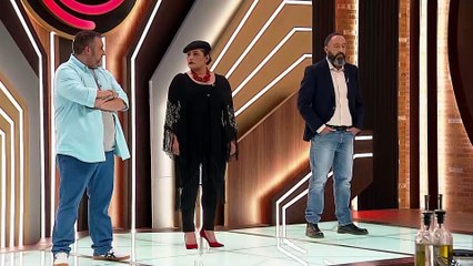 Iliana abandona la competencia y cede su espacio a José Luis