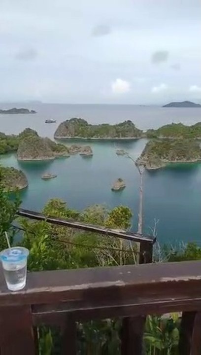 Viral Pemandangan Pyanemo,Raja Ampat, Papua Barat