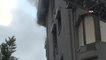 Beşiktaş'ta korkutan yangın: Mahsur kalan 2 kişi kurtarıldı