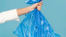 Balenciaga : le nouveau modèle de la marque ressemble à un sac poubelle, mais il coûte une fortune
