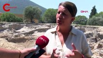 Ulucak Höyüğü'nde 'kadın figürlü' heykel bulundu Tam 7 bin 800 yıllık...