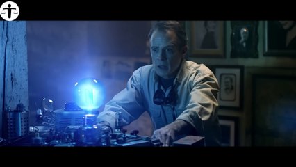 Man Invents a Torch That Could See The Past