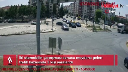 Ölüm kavşağındaki kaza güvenlik kamerasında