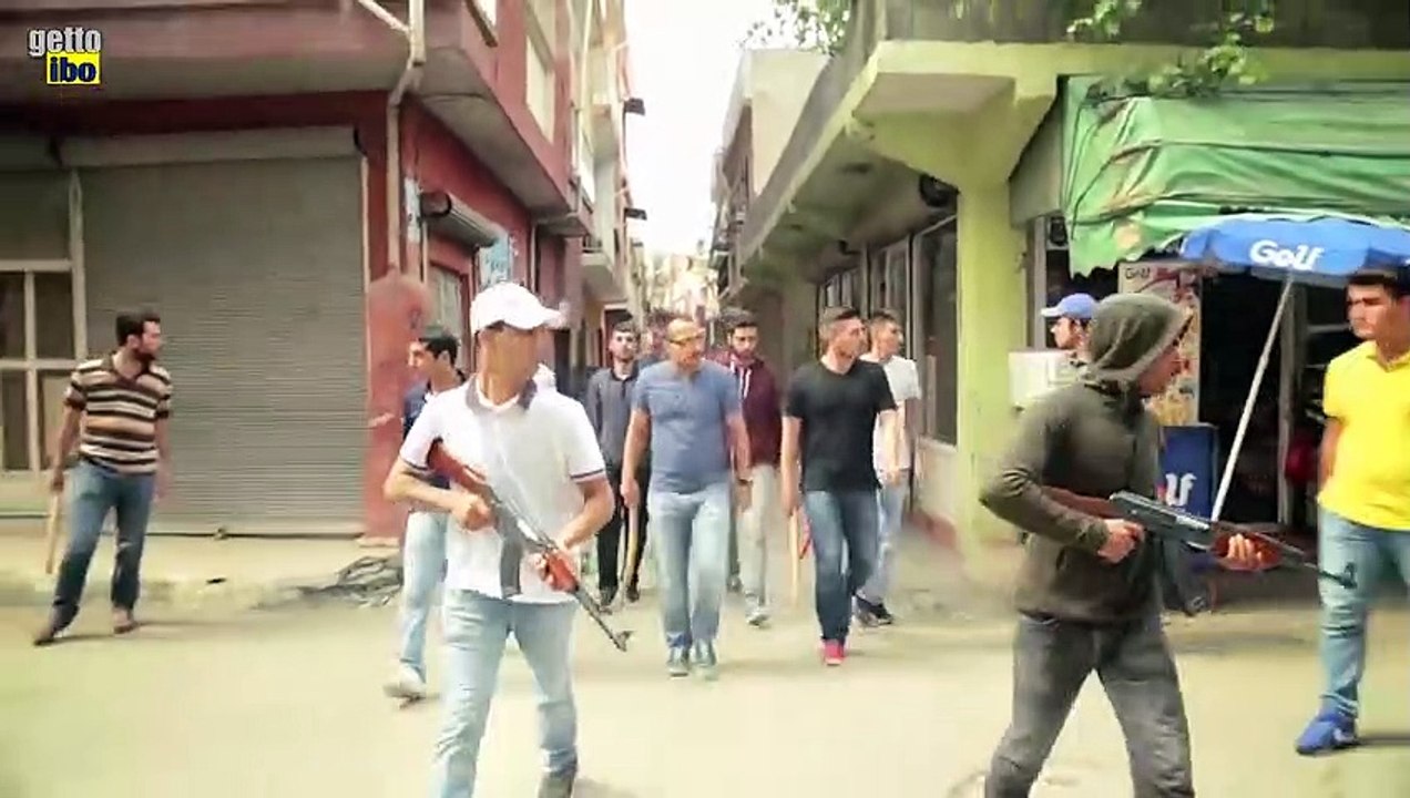 Savaş, Cio - Bu Mahalle Bizim! _ Sıfır Bir #sifirbir