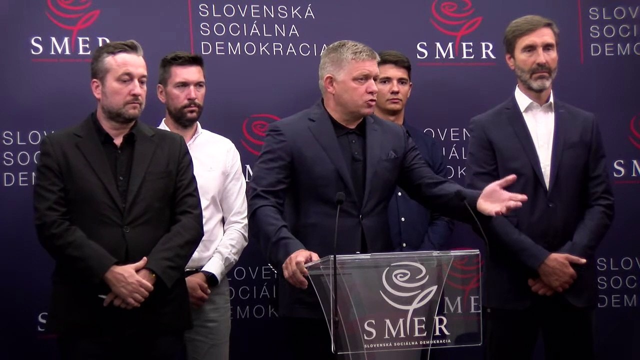 ZÁZNAM: R.Fico: Petičnú akciu ukončíme k 15. augustu,máme 350.000 podpisov za referendum