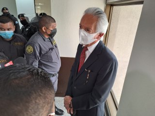 Lunes 8/08 Llega José Rubén Zamora al Tribuanales