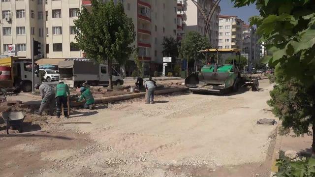 Aksaray yerel haberleri... Aksaraylı Esnaf: Ben Bu Dükkanda Taş mı Kemireyim? Acınacak Haldeyiz. Enkazın Altında Debeleniyoruz