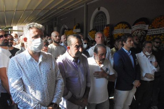 OTOYOLDAN YOLUN KARŞISINA GEÇMEK İSTERKEN CANINDAN OLDU