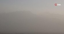 Hakkari haber! Yüksekova'da dağlar toz bulutunda kayboldu